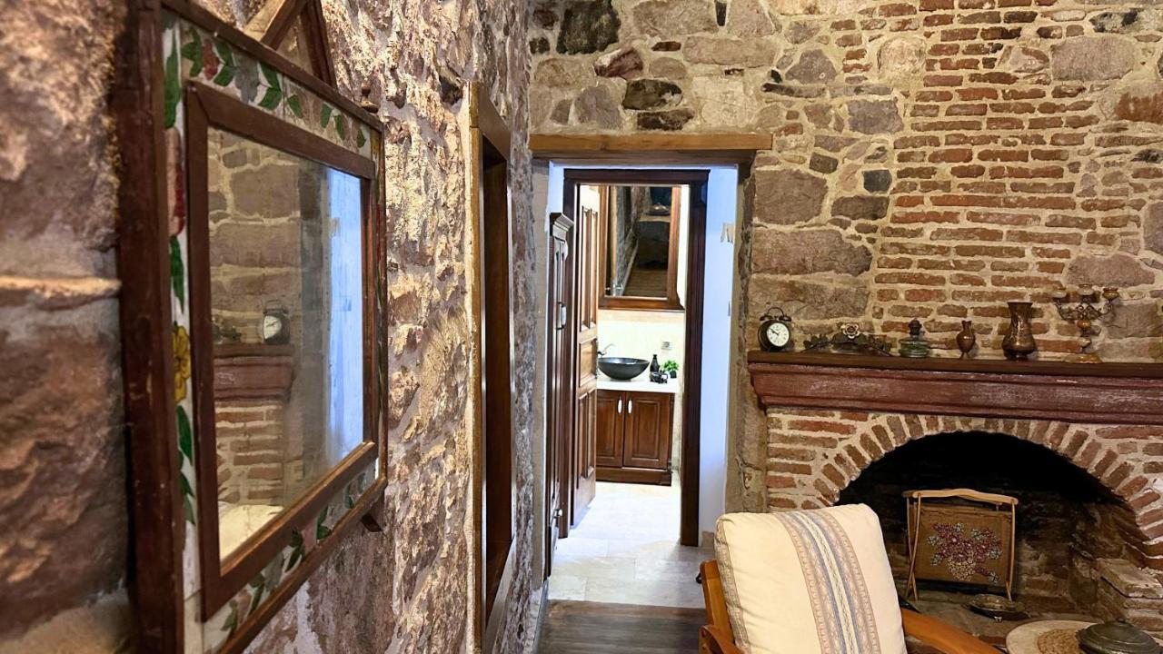Cunda Konak Nazimaki Айвалык Экстерьер фото